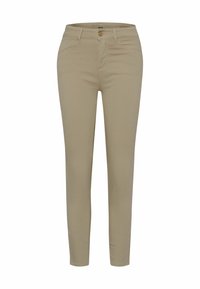 Pantalones beige de corte slim con una textura suave, con cierre de botón en la parte frontal, bolsillos laterales y detalles de costura mínimos.