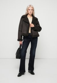 Vero Moda HARPER - Giacca in similpelle - chocolate torte