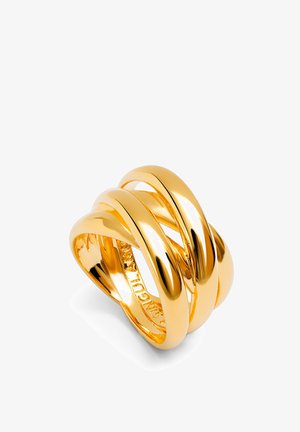 Der vergoldete Ring verfügt über drei ineinander verschlungene Bänder mit einem hochglänzenden Finish. Die glatte Textur und die abgerundete Form schaffen ein fließendes Design.