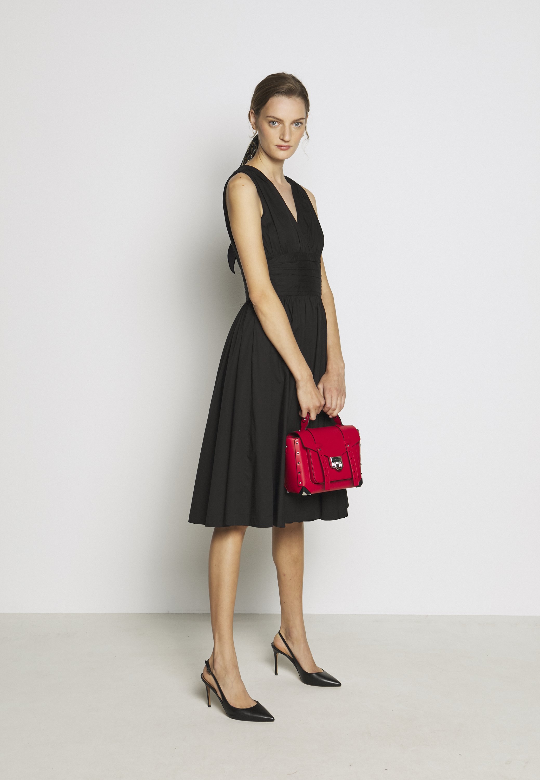 MICHAEL Michael Kors SCHOOL SATCHEL Håndveske bright red MICHAEL Michael Kors SATCHEL Håndveske bright red