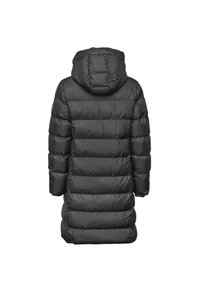 Svart pufferjakke med hette, med en quiltet design og horisontale baffles. Stoffet ser glatt og vannavstøtende ut.