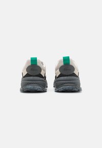 Lacoste L-GUARD biały
