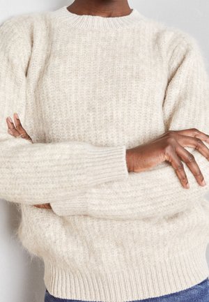 Sweter