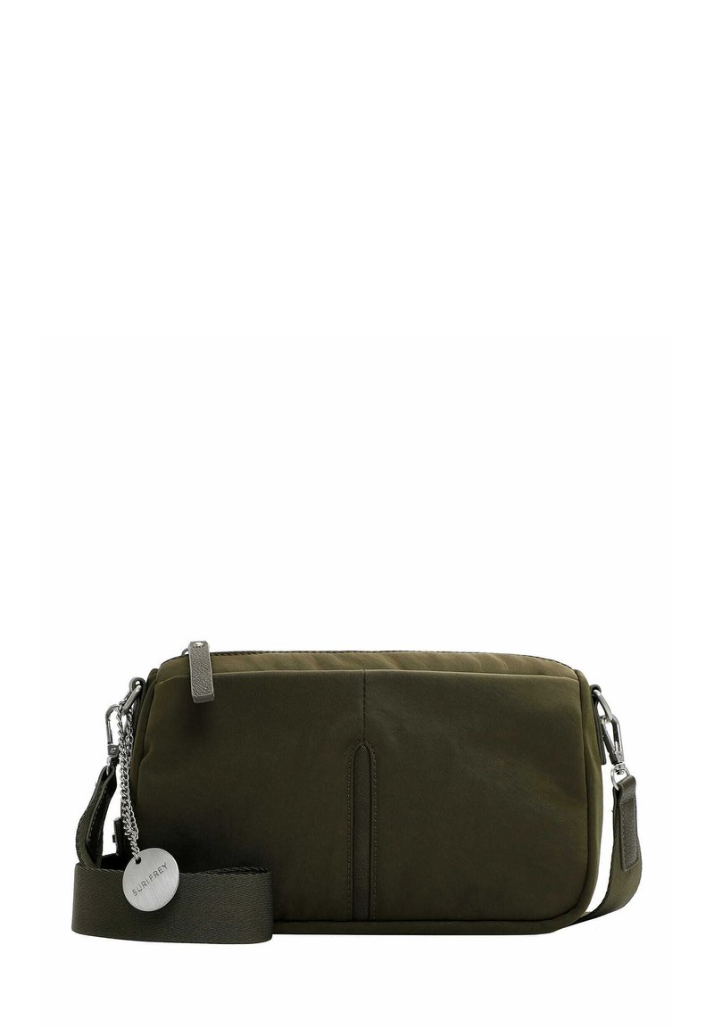 Borsa a tracolla verde oliva con finitura in tessuto liscio, tracolla regolabile, hardware argentato e dettagli di cucitura sottili. Chiusura con zip.