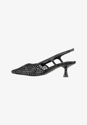 Slingback nera con tacco a punta, caratterizzata da una tomaia texturizzata decorata con motivi circolari e un tacco sottile e affusolato.