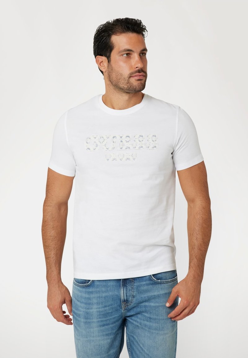 Guess FRONTLOGO - Marškinėliai su spaudiniu - wei�ß