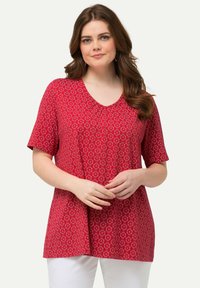 Ulla Popken SHORT SLEEVE - Camiseta estampada - salsa