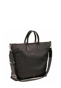 Borsa tote in pelle nera con doppio manico e tracolla staccabile. Texture liscia, chiusura con zip e design minimalista con logo.