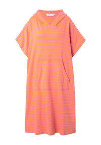 Vestido con capucha de rayas rosas y amarillas, de mangas cortas, que cuenta con un bolsillo frontal y un corte relajado y holgado. Textura de tela suave.