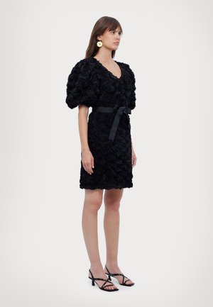 SKYE DRESS - Juhlamekko - black