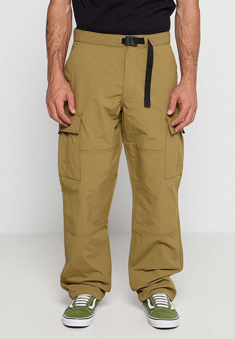 Pantalones cargo