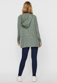 Vero Moda Kofta - green