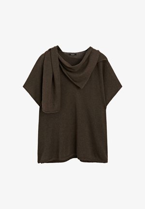 Haut marron à manches courtes avec un col drapé et un détail drapé. Fabriqué dans un tissu tricoté doux, avec une coupe décontractée et des ourlets bruts.