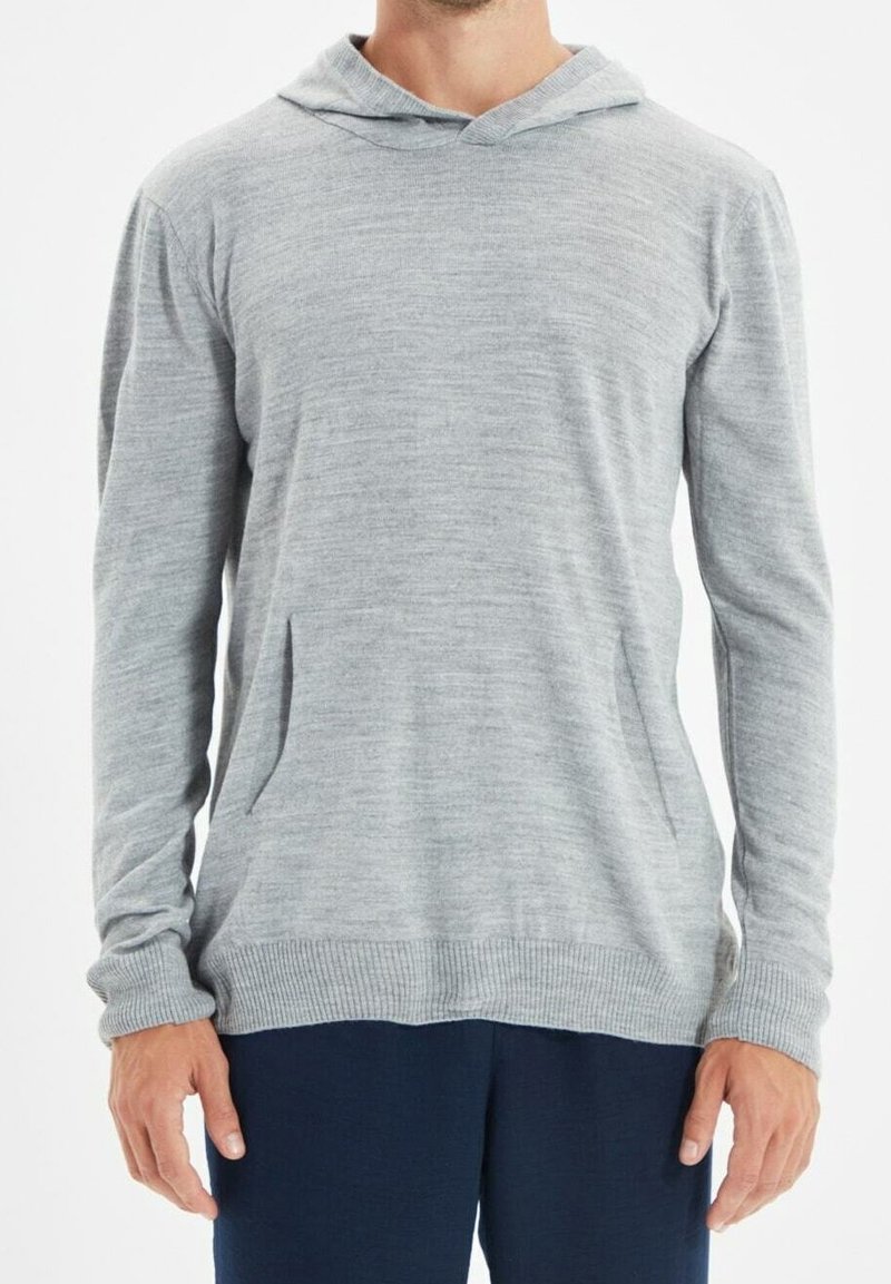 Trendyol Kapuzenpullover - grey