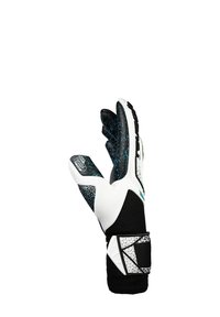 Gant de sport noir et blanc avec une poignée texturée, design sans doigts, accents bleus et une sangle velcro pour un ajustement sécurisé au poignet.