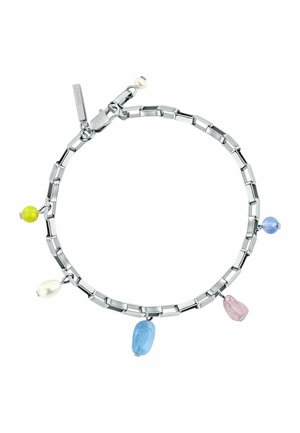Tjock silverfärgad kedjebracelet med fyra flerfärgade pärlor: gul, blå, rosa och vit. Utrustad med ett spänne och ett hänge för stängning.