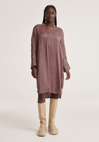 Odd Molly RACHAEL - Denné šaty - baked brown