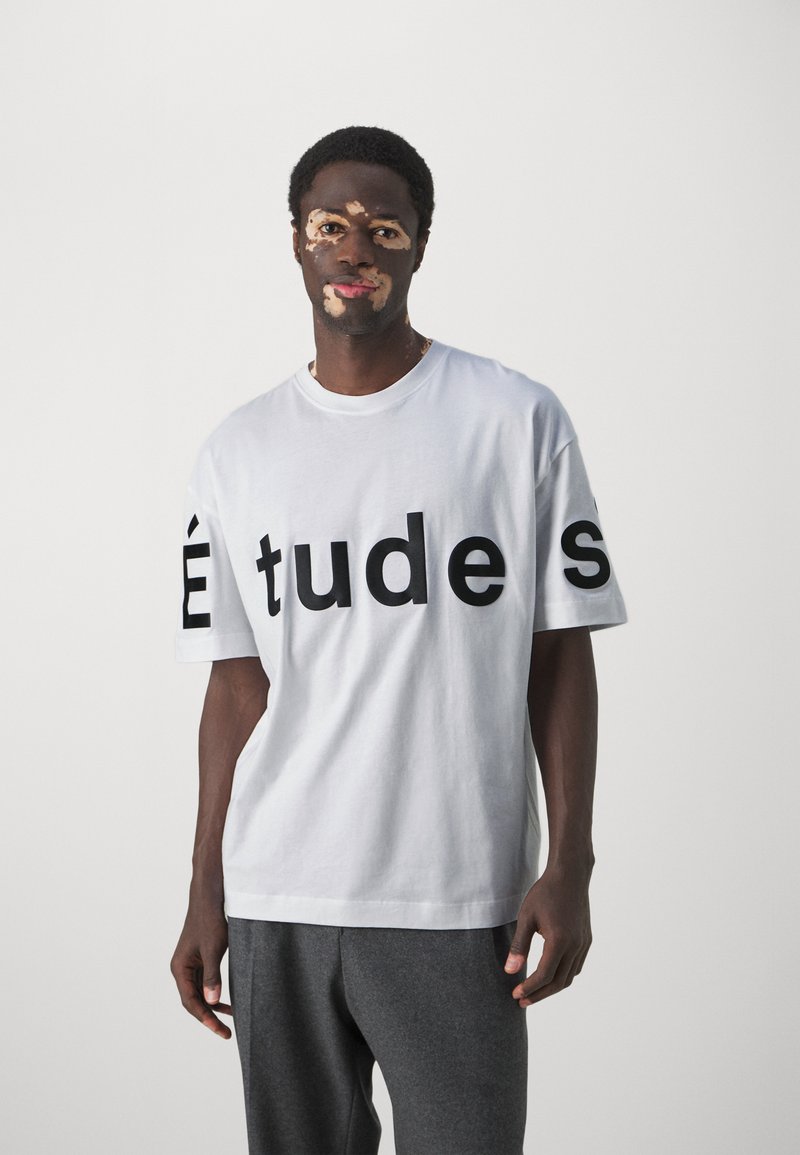 Études SPIRIT ETUDES BIG WHITE UNISEX - Tricou cu imprimeu - white