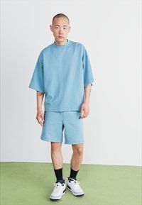 Nike Sportswear TECH FLEECE - Pamata T-krekls - denim turquoise