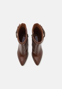 Steve Madden BRENTLEY - Kotníková obuv na vysokém podpatku - cognac