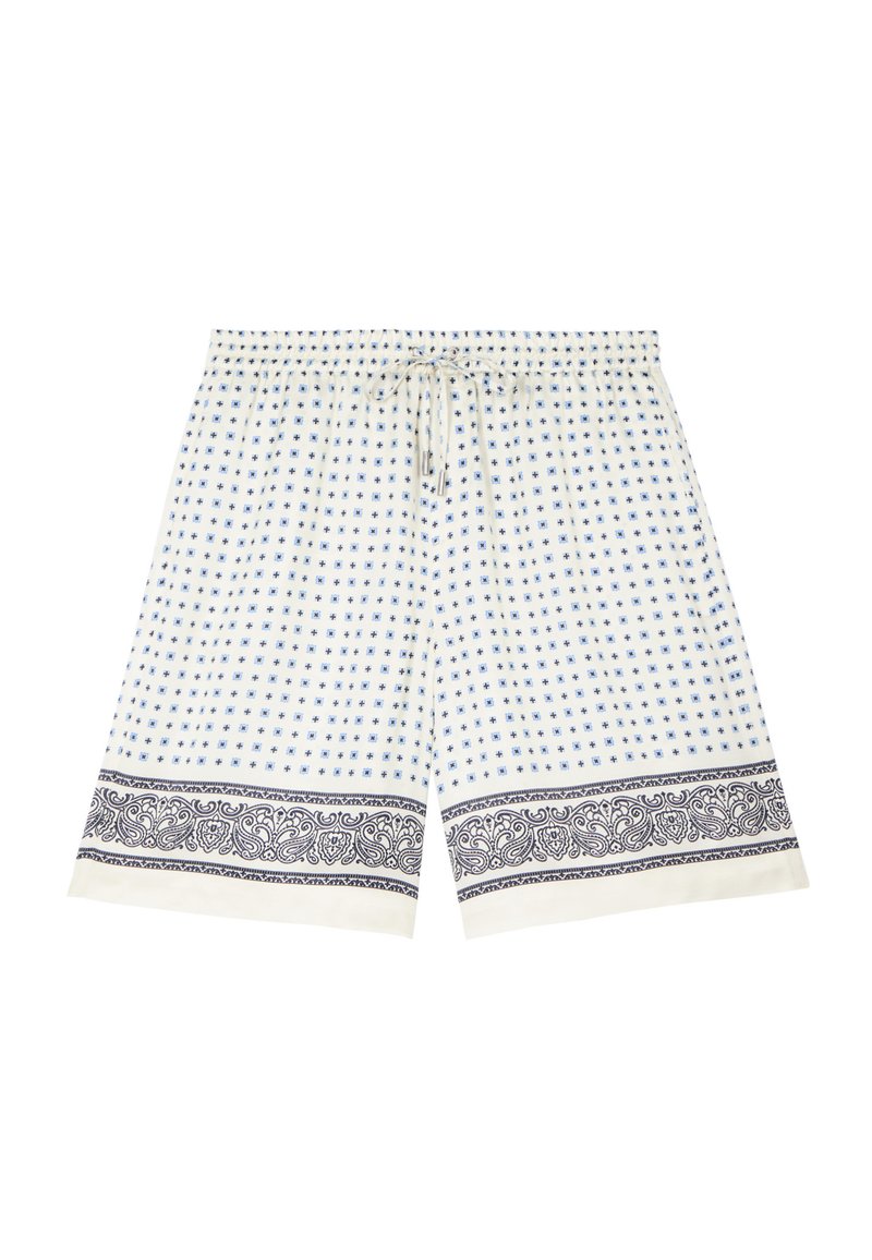 Pantalones cortos blancos con pequeños patrones cuadrados azules y un borde decorativo negro a lo largo de los bordes inferiores, con una cintura elástica con cordón.