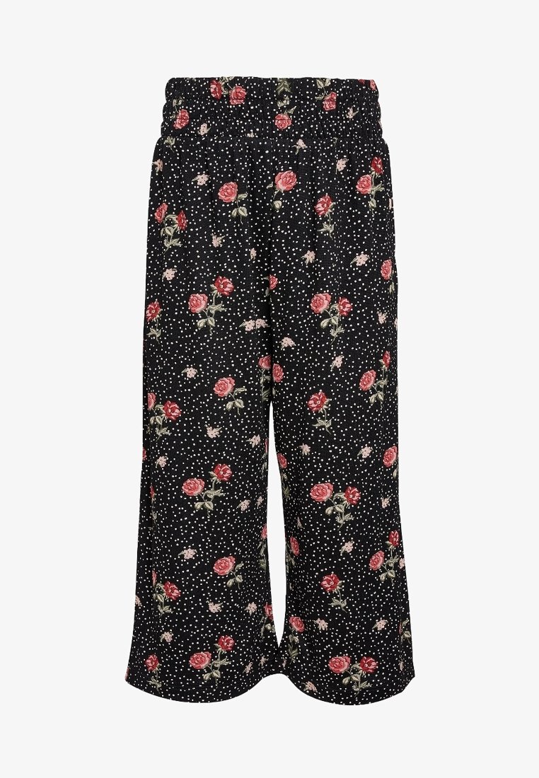 Pantalon noir à jambes larges avec taille élastique et motif floral de roses roses dispersées parmi de petits points blancs.