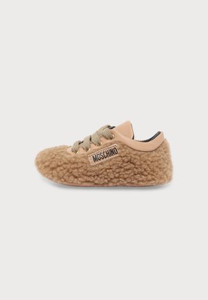 MOSCHINO, UNISEX - Chaussures premiers pas - tan