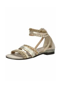 Flache Sandalen mit metallic goldenen und beigen Riemen, verziert mit Perlen und Pailletten, sowie einem strukturierten silbernen Akzent an der Ferse.