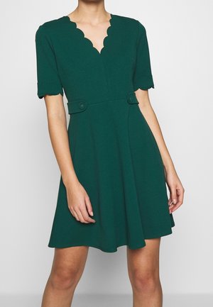 Sukienka z dżerseju