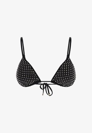 Fekete bikinifelső háromszög alakú poharakkal, ezüstös szegecsekkel díszítve. Finom, állítható pántokkal és hátsó megkötőssel rendelkezik.