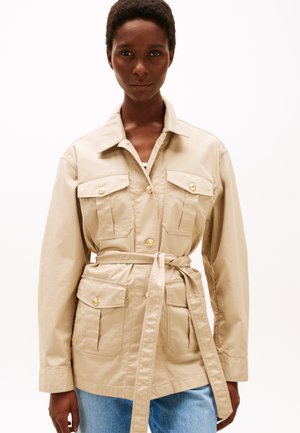 UTILITY JACKET - Kerge jope - sandalwood