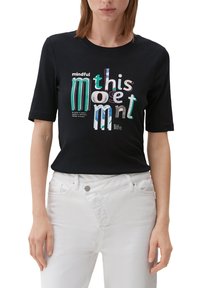 s.Oliver MIT FRONTPRINT - T-shirt z nadrukiem