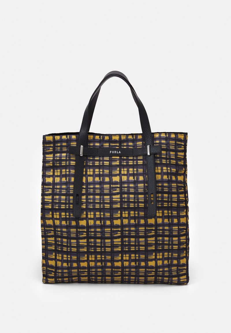 Sac fourre-tout présentant un motif tissé jaune et noir, avec des poignées en cuir noir et des accessoires en argent. Le devant arbore le logo "FURLA".
