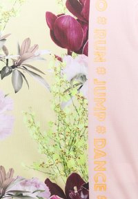 Molo ODESSA - Triko s potiskem - yellow