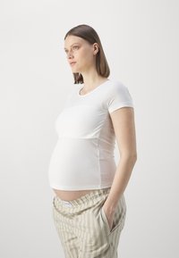 Anna Field MAMA 2 PACK - Paprasti marškinėliai - mottled light grey/white