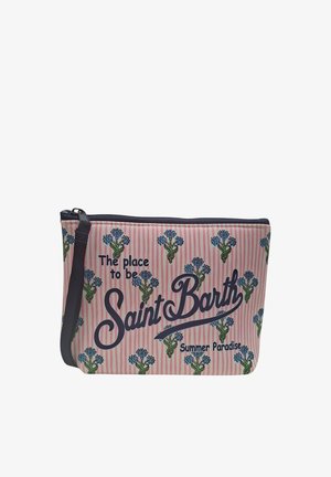 Borsetta rosa a righe con motivi floreali blu e testo "The place to be Saint Barth Summer Paradise" con una cerniera e una tracolla nere.