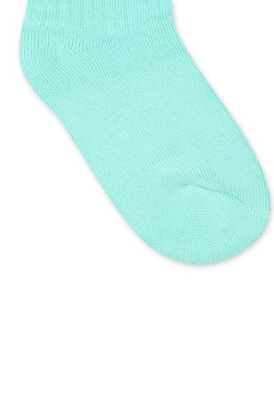 Calzino turchese chiaro realizzato in un materiale liscio ed elastico. Presenta un polsino a coste e una punta rotonda. Texture progettata per comfort e durata.