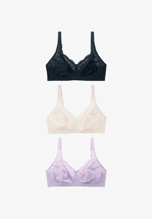 Tre reggiseni esposti in blu scuro, rosa chiaro e lavanda, con dettagli in pizzo, tessuto morbido e spalline regolabili.