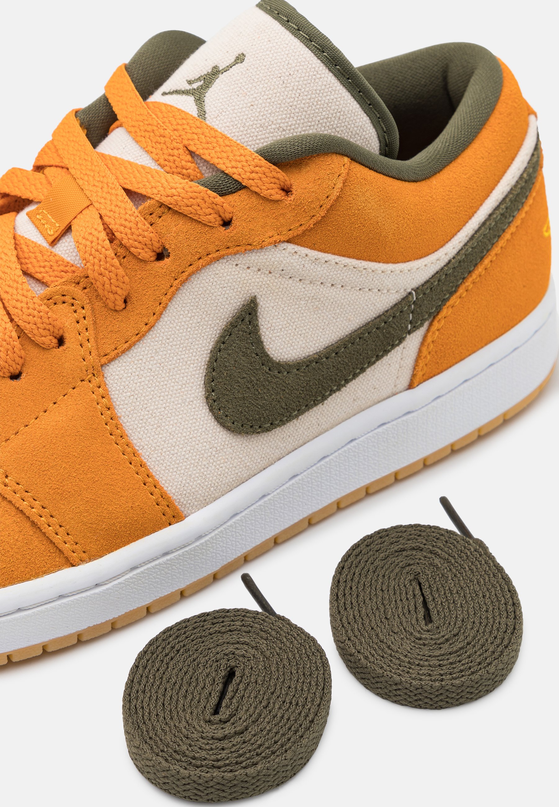 dunk low medium curry zalando