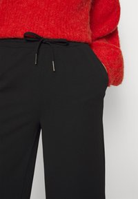 Noisy May NMJASA - Pantaloni - black
