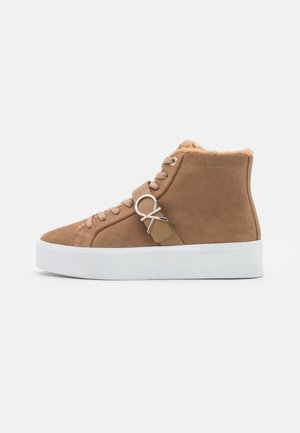 Botines con cordones - camel