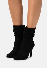 Anna Field Bottines à talons hauts - black