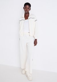 ONLY ONLLETT ZIP  - Sweat zippé - birch