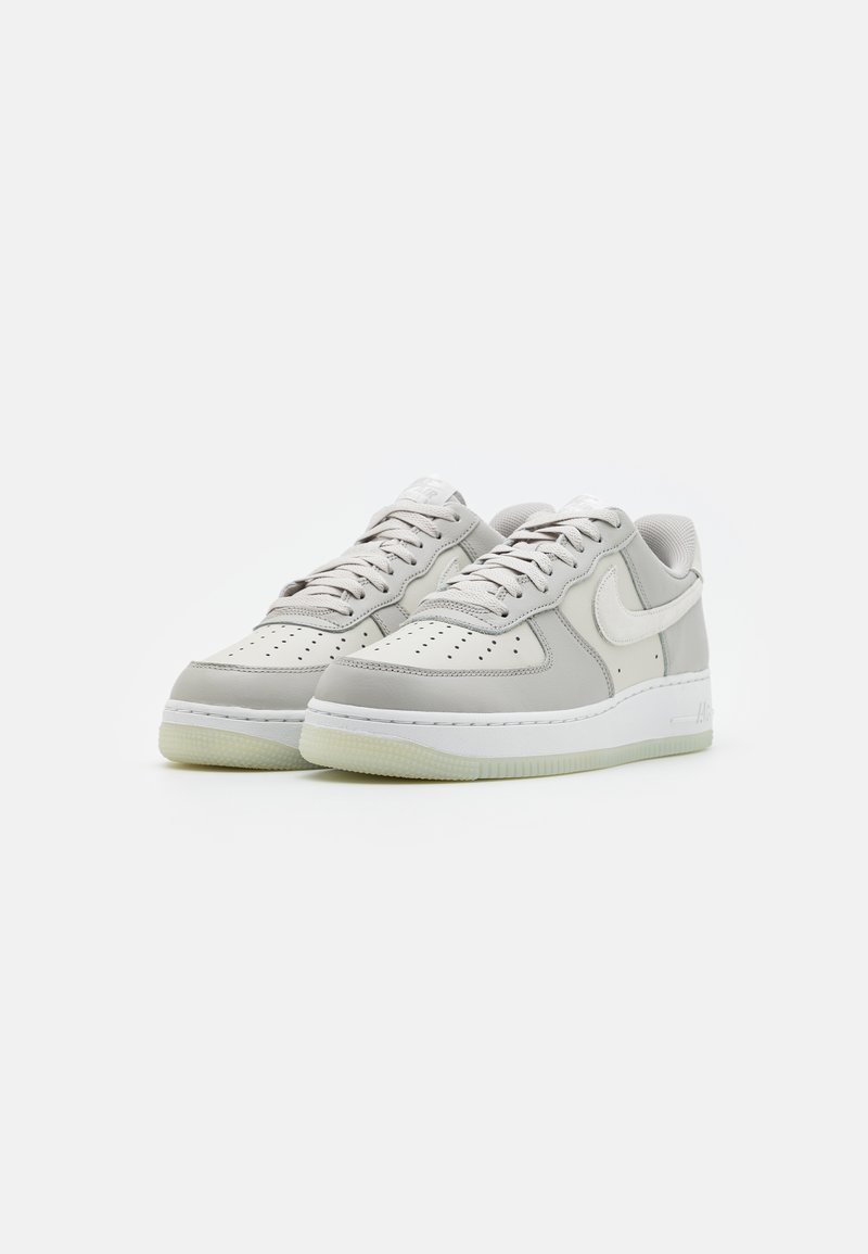 Grey Zalando Nike Air Force 07 Lv8 Nike Sportswear AIR FORCE 07