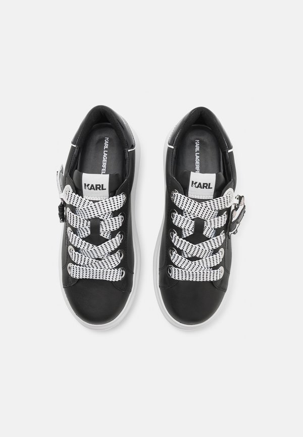KAPRI TWIN PENDANT  - Trainers2