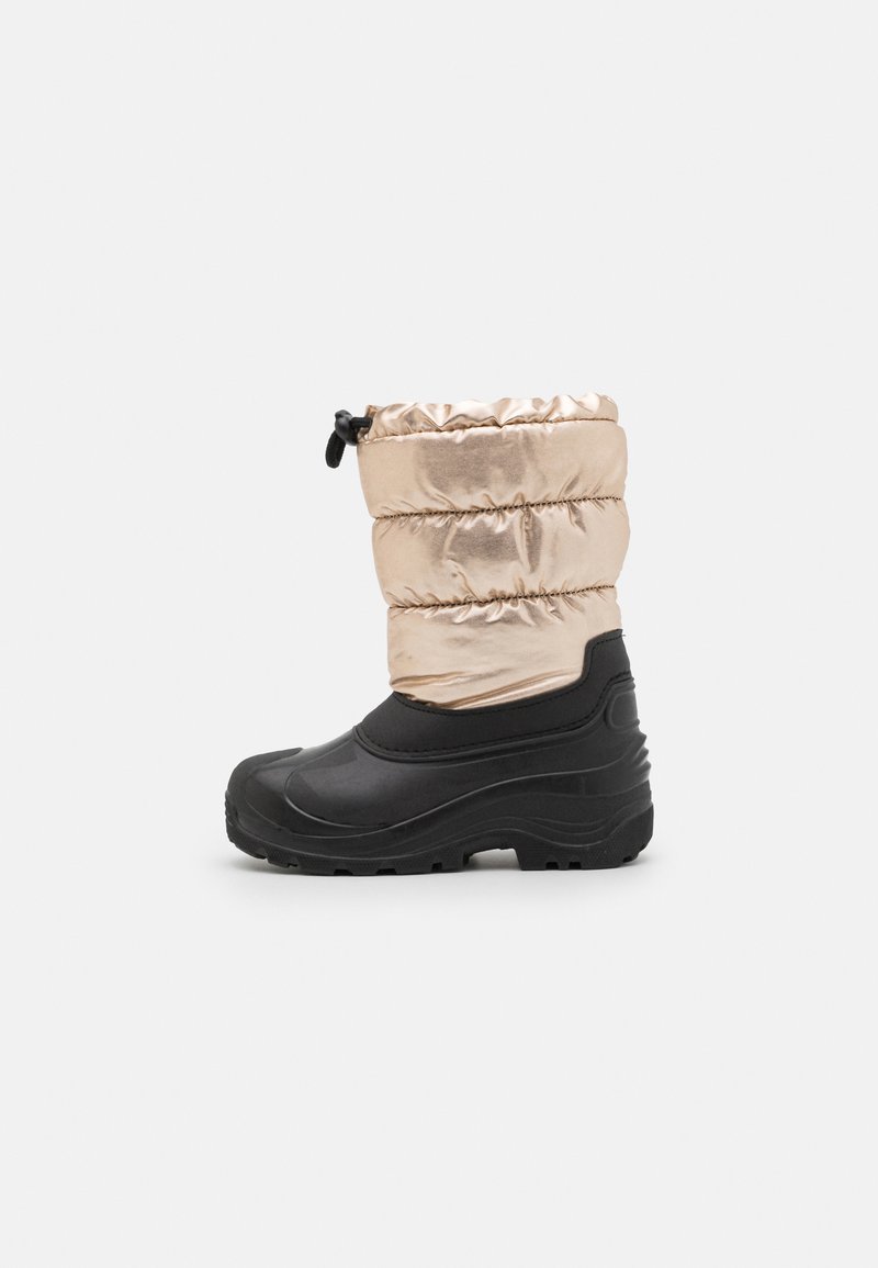 Schwarzer wasserdichter Schneestiefel mit einem glänzenden, gesteppten beigen Obermaterial und einem verstellbaren oberen Verschluss. Strukturierte Gummisohle für Halt.