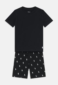 Seleccionado, polo black