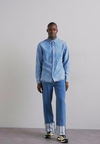 Won Hundred ADRIEL  - Marškiniai - glory blue