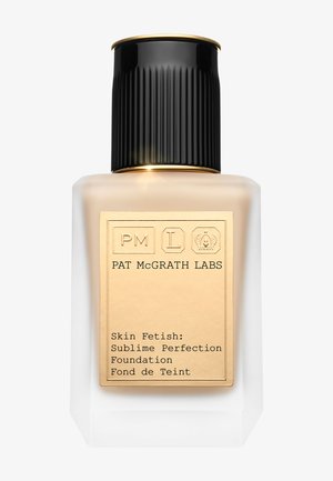 PAT McGRATH LABS SKIN FETISH: SUBLIME PERFECTION FOUNDATION - Foundation - Light 3
