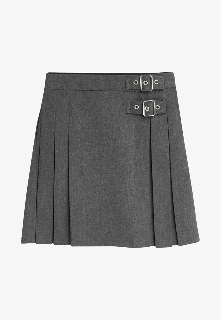 Grijze geplooide rok van stof met een gladde textuur; heeft twee gespsieraden op de tailleband en een gestructureerde zoom.